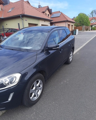Volvo XC 60 cena 57800 przebieg: 222000, rok produkcji 2014 z Lubań małe 254